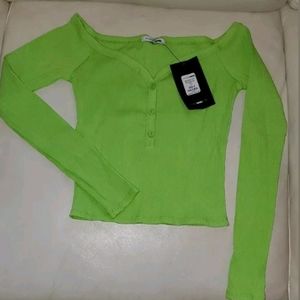 Fashion Nova Long Sleeve Crop Top